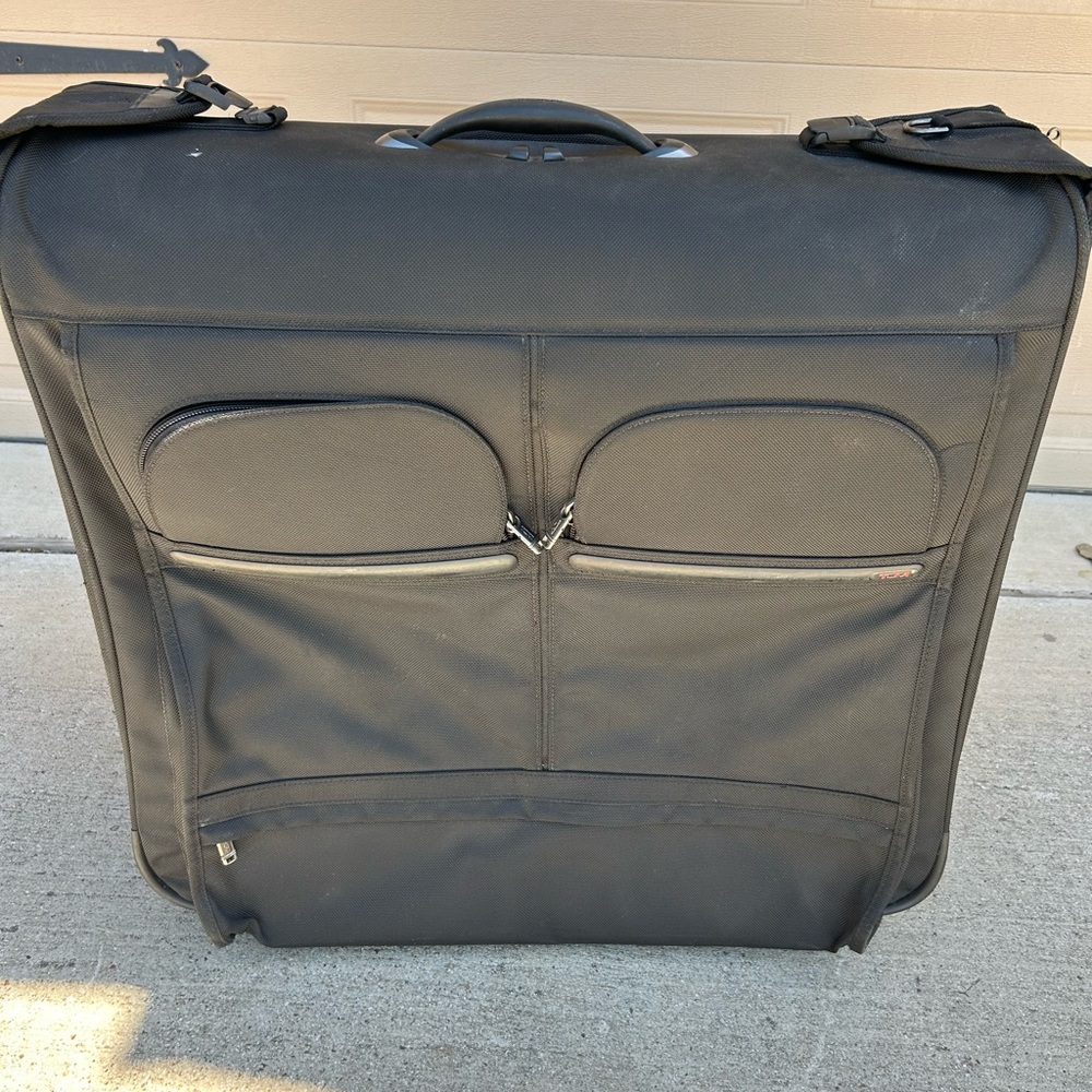 Tumi Extended Trip Travel Garment Bag